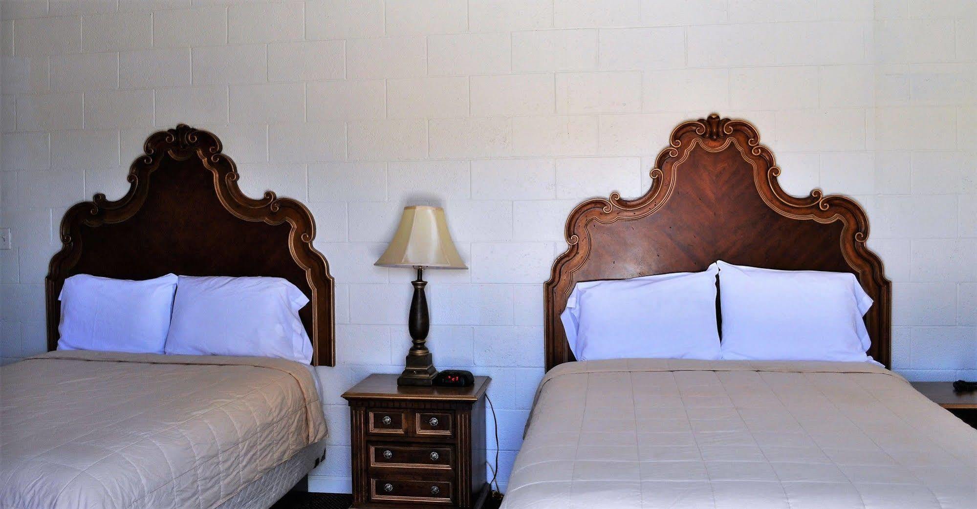 A Nights Inn Ridgecrest Exterior foto